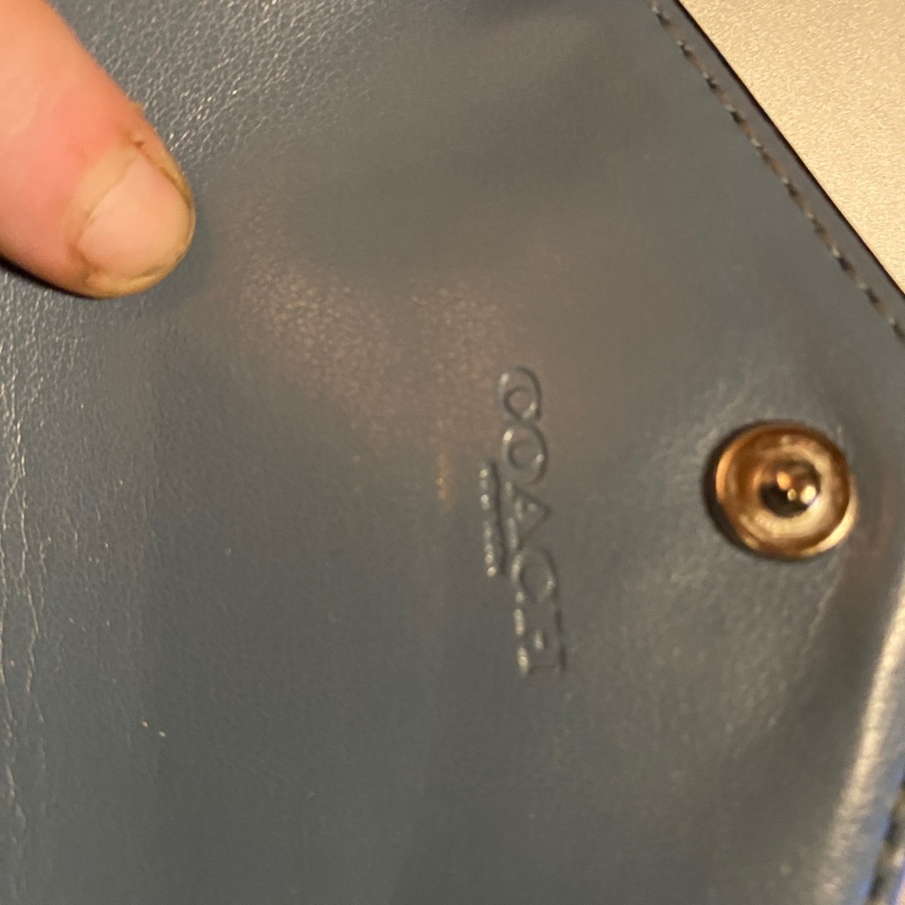 Coach Foldable Wallet - Picture 4 of 7